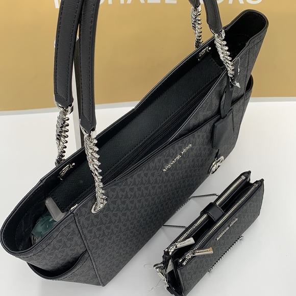 MICHAEL KORS LARGE X CHAIN SHOULDER TOTE & LARGE DOUBLE ZIP WALLET BLACK SIGNATR - Picture 4 of 16